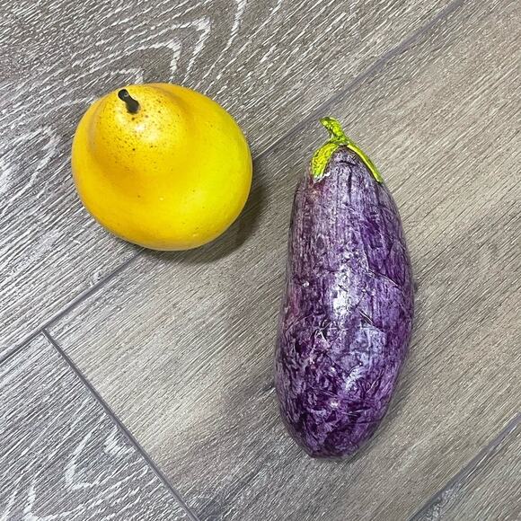 Lot 10 MCM Vtg Ceramic Paper Mache VEGETABLES Faux Food Tomato‎ Pepper Corn - Picture 3 of 3